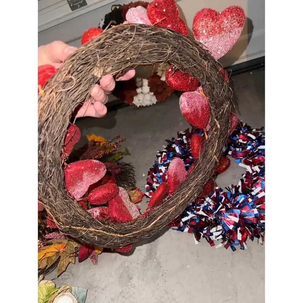 5 Assorted Holiday and Seasonal Wreaths